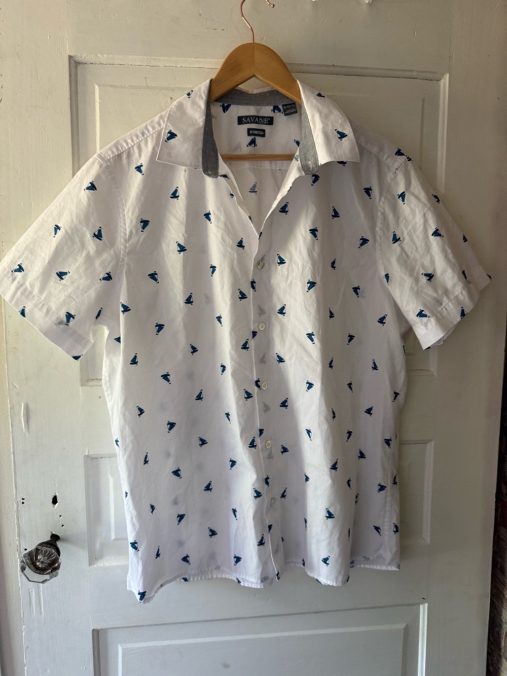 Savane White Short Sleeve Button-Up Shirt with Navy Sailboat Print